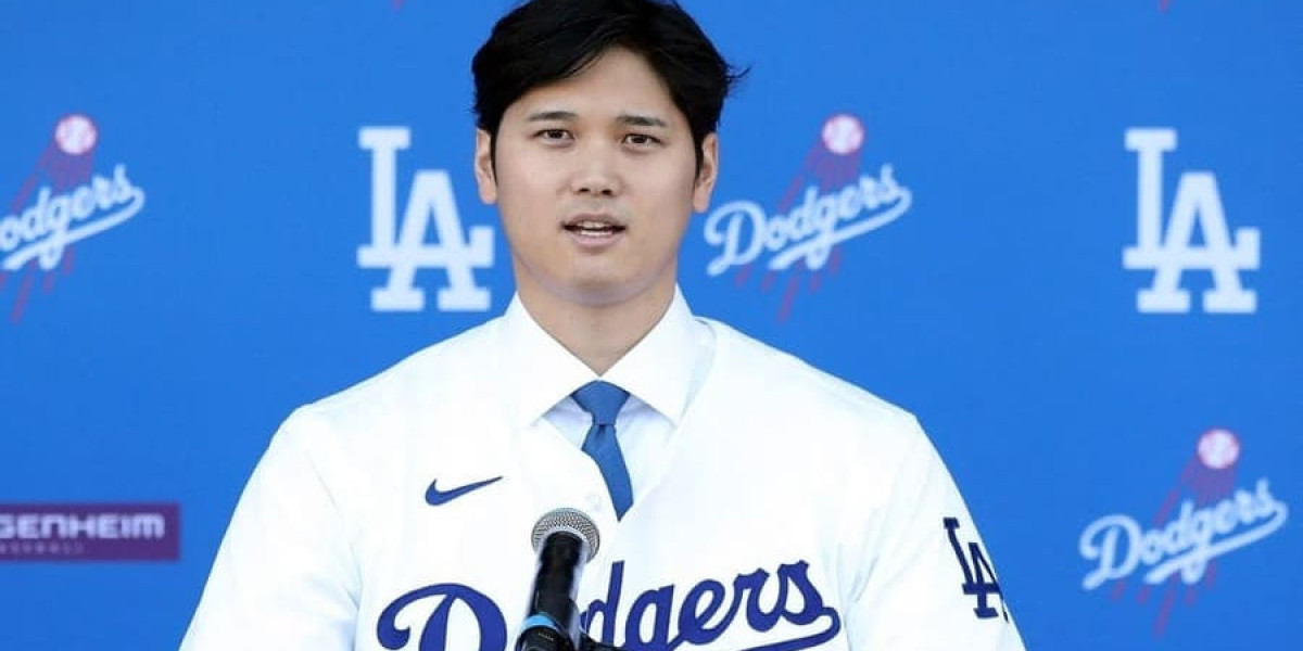 Betting Your Bottom Dollar: Mastering the High Stakes World of Sports Gambling